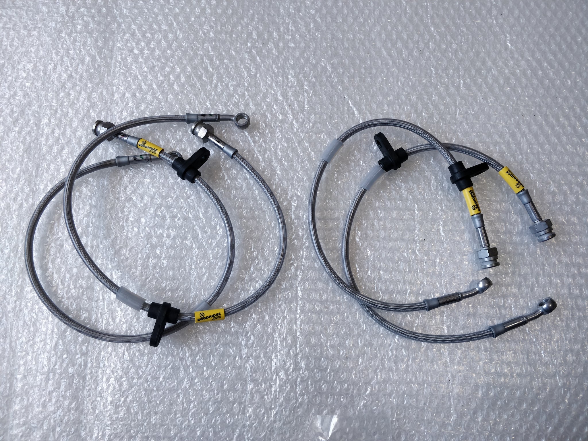 thumbnail image 2 of Wezmoto Stainless Braided Brake Lines For Aprilia RS125 (1999-2005) – Standard Kit, With Mounting Hardware, Lifetime Warranty 2 of 3